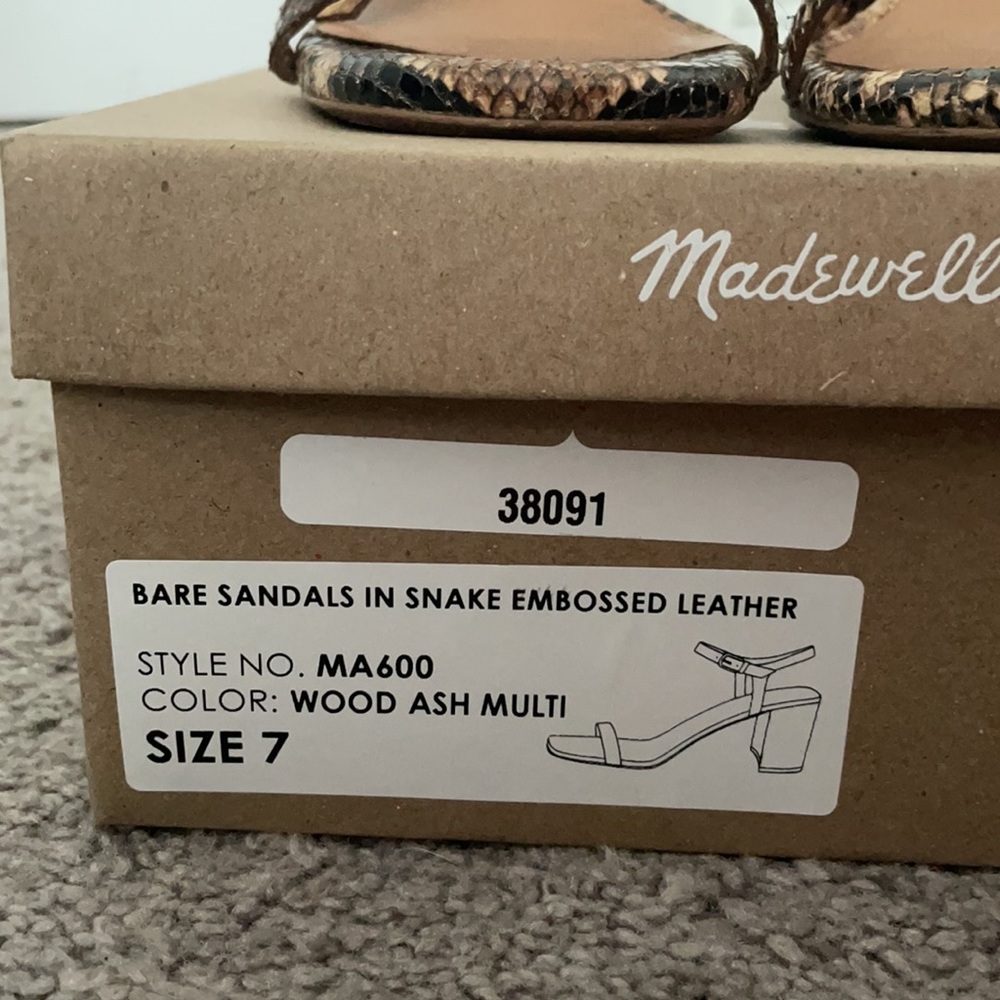 Heels - Picture 2 of 3